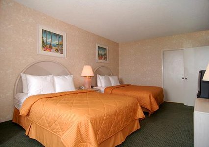 Comfort Inn & Suites Miami Airport 02.[1]